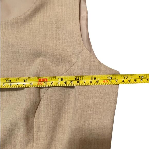 Calvin Klein Beige Sheath Dress Sleeveless Nude Hip Detailing Size 4 - Picture 7 of 9